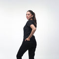 Cuello V con Pantalón - Negro